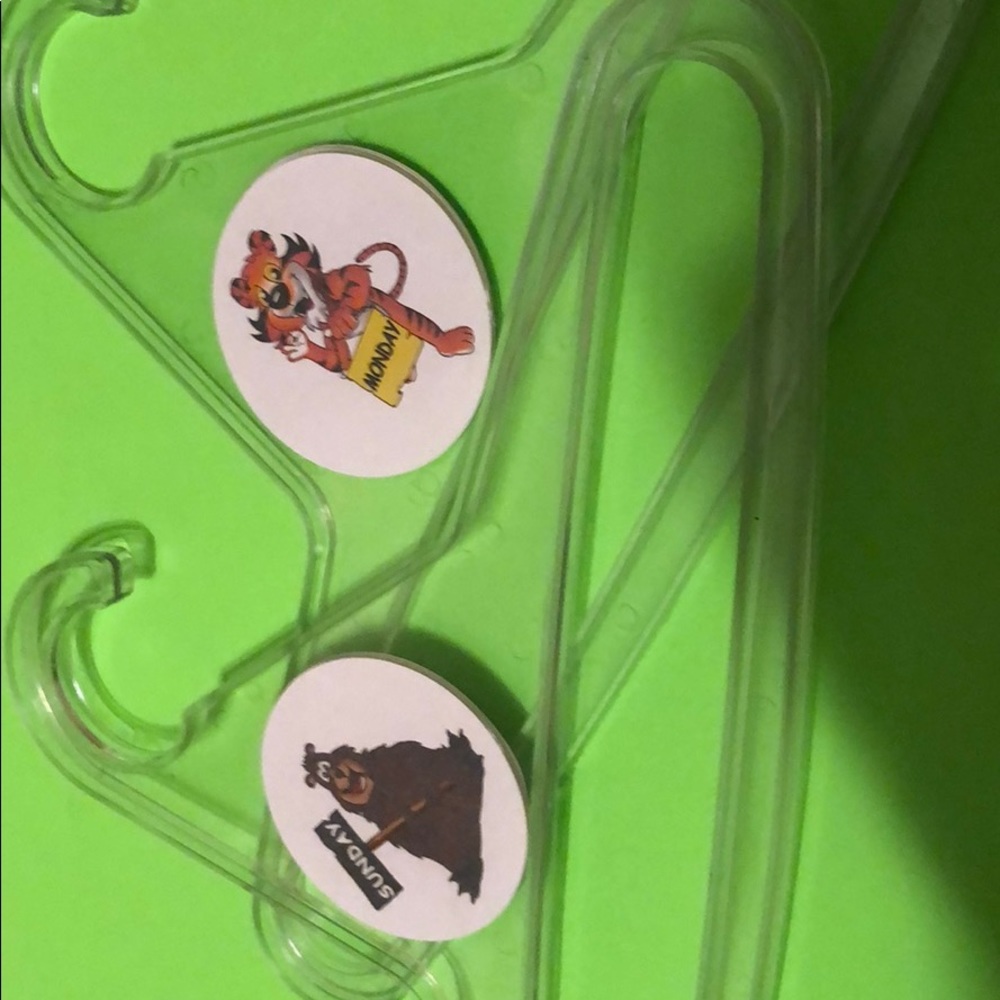 Fun Clothes Hangers - animals can glow in the dark